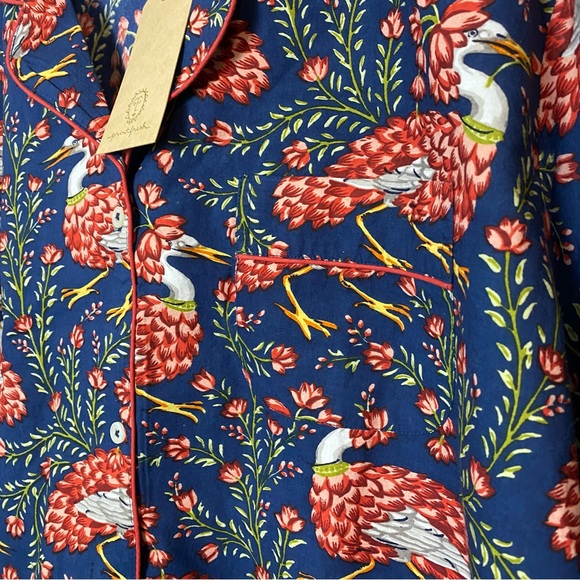 Printfresh Queen Lotus Printed Long Sleeve Top - Picture 10 of 14